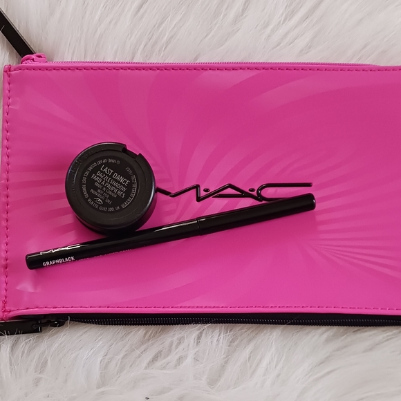 MAC Cosmetics Last Dance Dazzleshadow Eyeshadow and Liner Bundle - Picture 6 of 6